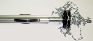 ショウエイ企画 背景紙のシャフトは交換が簡単なチャーンホイル付で