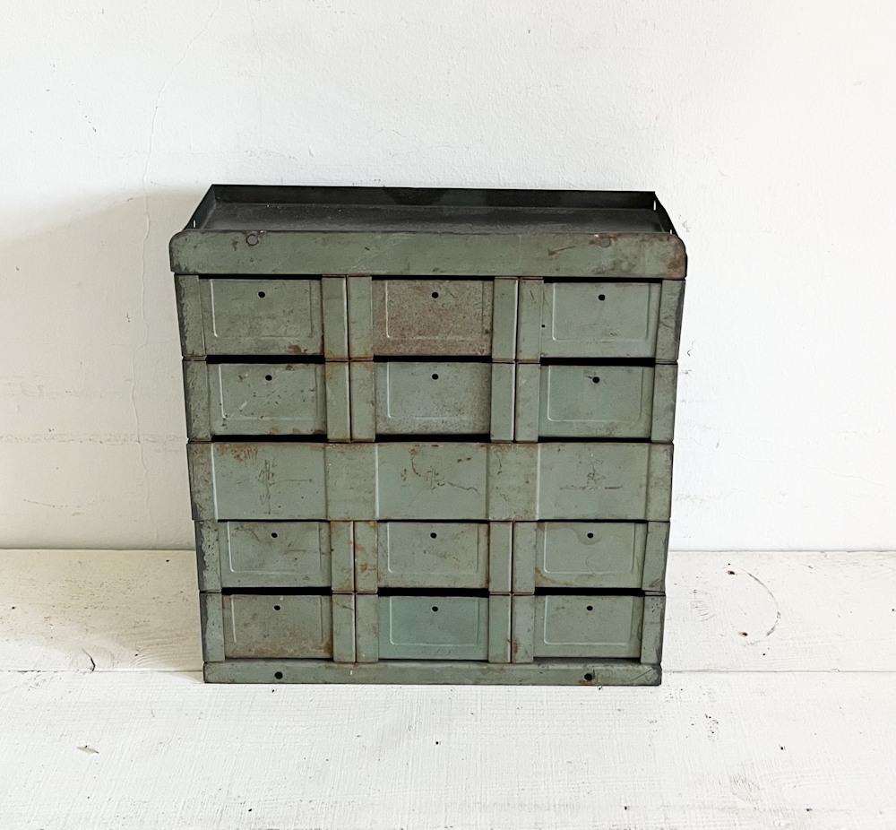 フランスアンティークアイアン15ドロワーボックス(ch024-018)<span