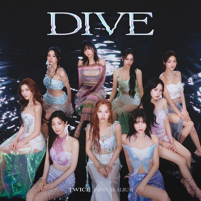 TWICE「DIVE（7th Anniversary Collection BOX）」 | Warner Music Japan