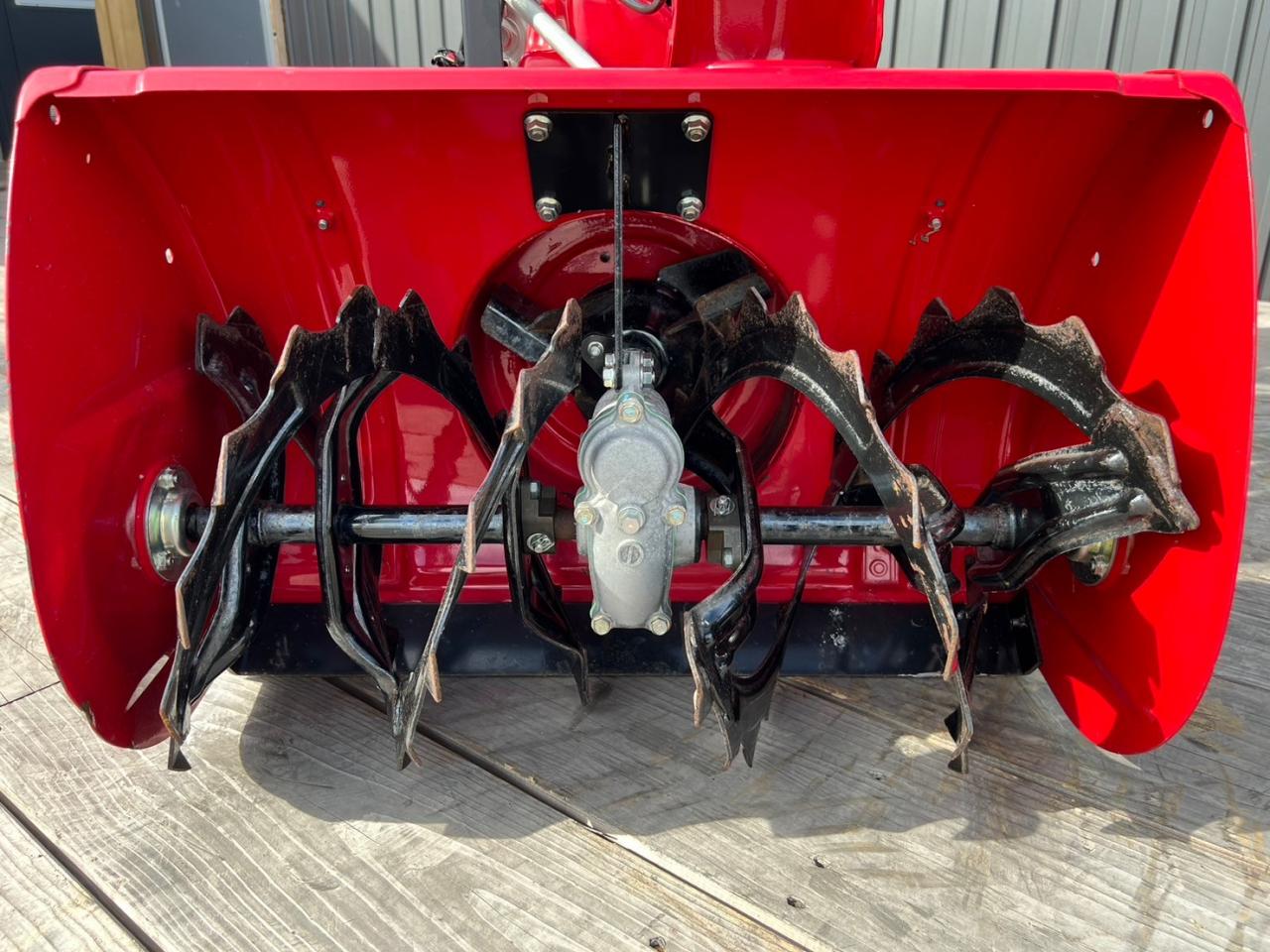 除雪機 ホンダ HSS760n 手動シューター！ガスアシスト！｜除雪だよ