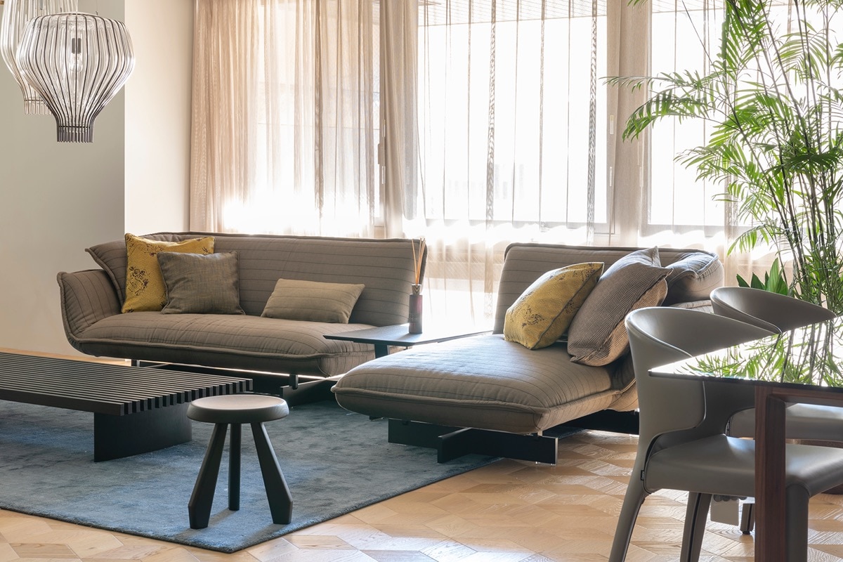 514 REFOLO（レフォロ ソファ） Cassina | カッシーナ・イクスシー