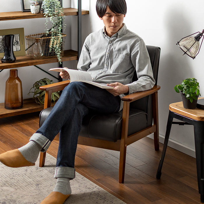 1人掛けソファ ヴィンテージデザイン レザー 天然木脚 WEIMAR | 家具