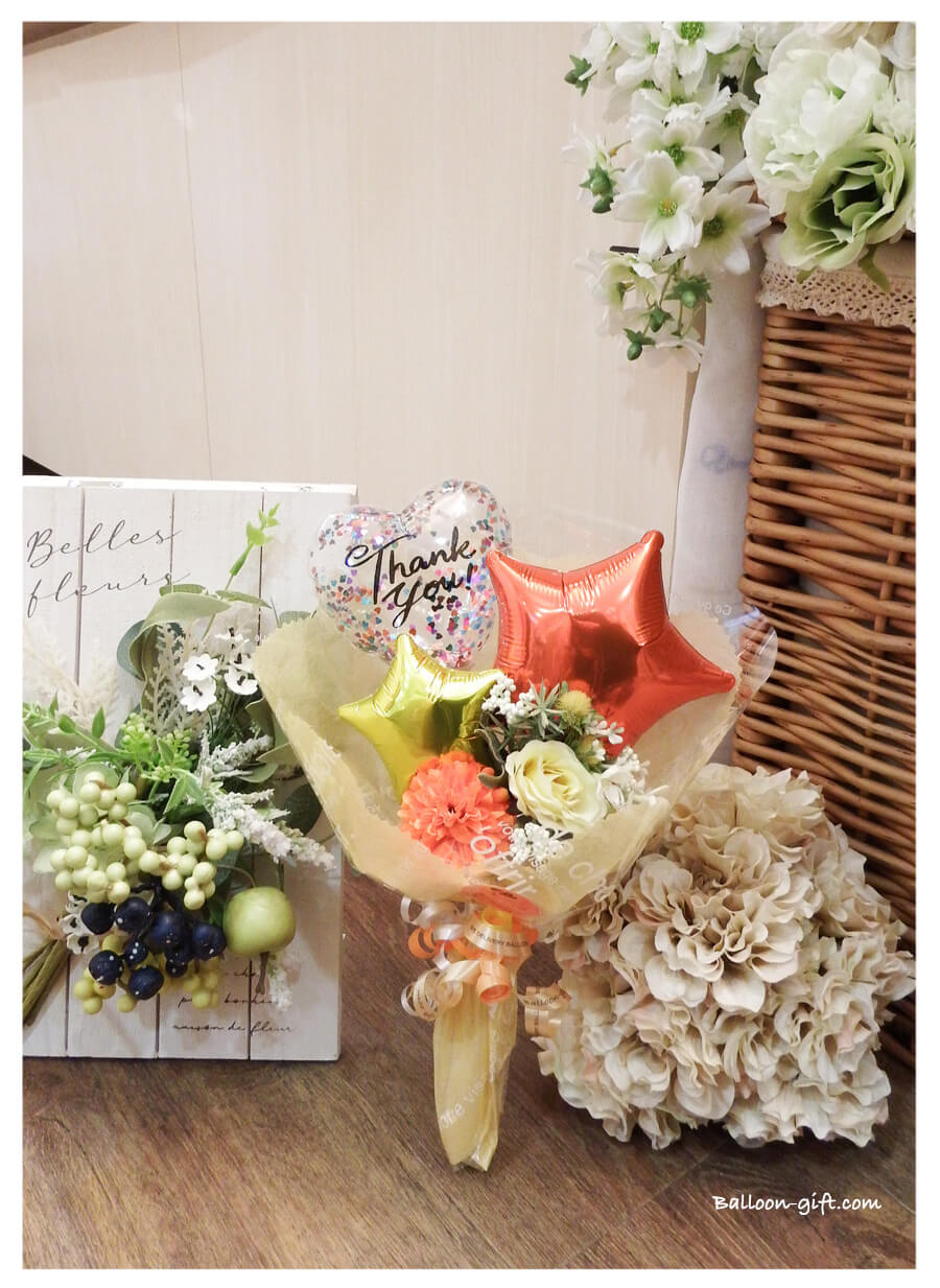 とんこつ♡】バルーンブーケLLサイズ ホワイト＆ゴールド 商品一覧