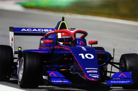 F1のメモラビリアグッズの販売【REVOLUTION】