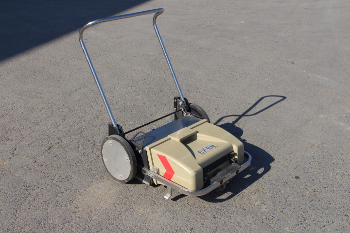 中古手押し掃除機（ロールスイーパー）EXEN ES-2RA エルピダあおば