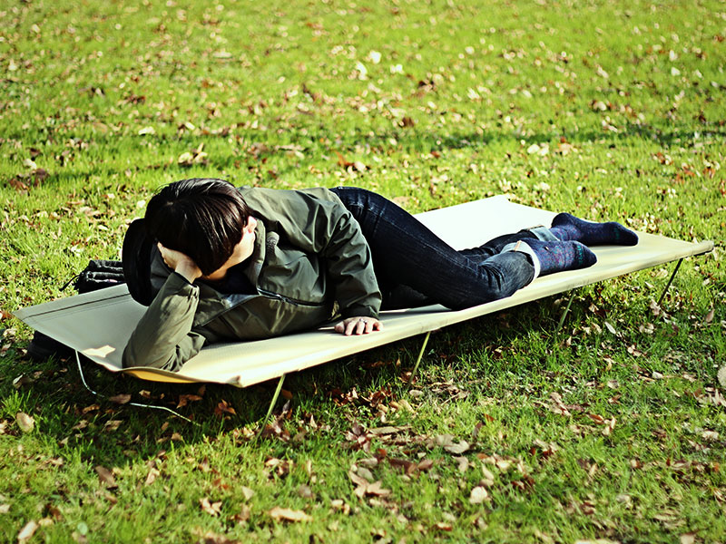 ワイドキャンピングベッド（ベージュ） CB1-100T - DOD（ディーオー