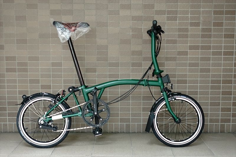 英国 BROMPTON レーシンググリーン LOW ハンドル 6速（S6L）BLACK