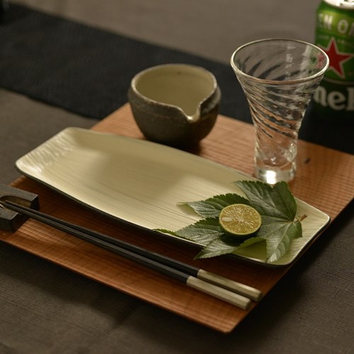 奥田章｜刷毛目さんま皿｜作家もの和食器通販”IVORY