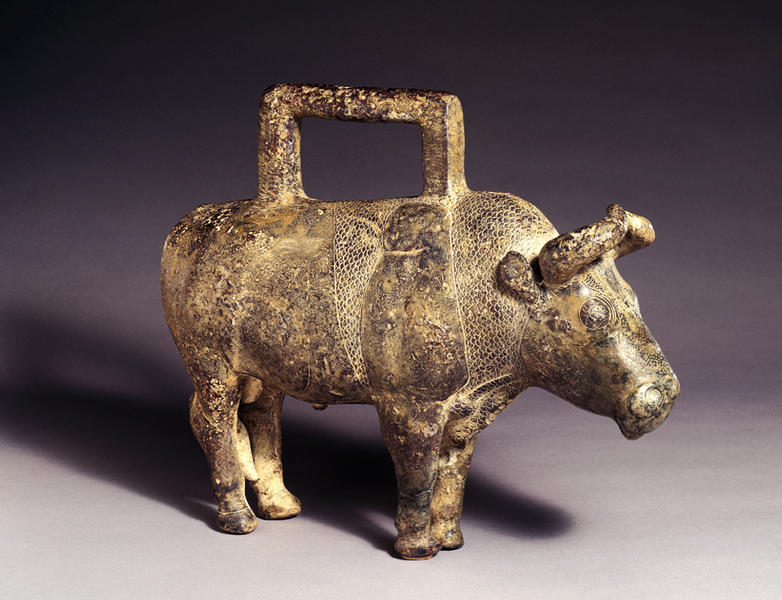 牡牛像形分銅 - MIHO MUSEUM