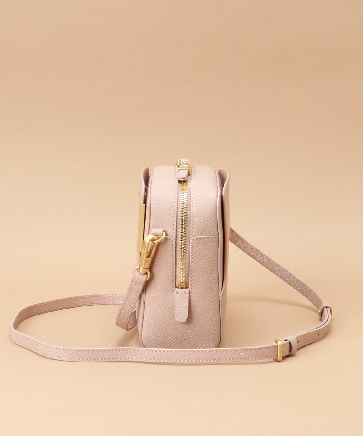 Pomme d'espoir ポムディスポワール ワンカラーショルダーバッグ(FREE