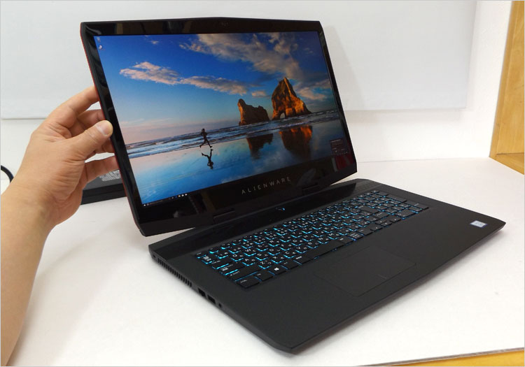 DELL ALIENWARE M17 ゲーミング レビュー CoffeeLake設計！パソ兄さん