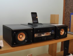 ビクター、“ウッドコーン”オーディオシステムのエントリーモデル「EX