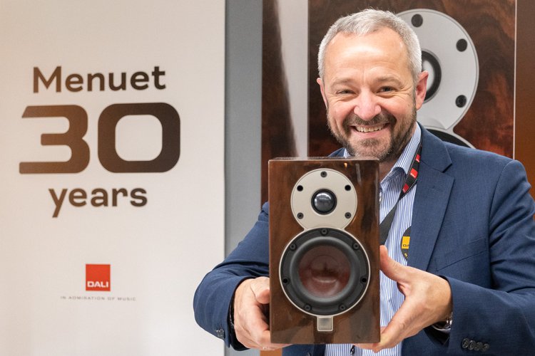 DALI「MENUET」30周年記念インタビュー。コンパクトな筐体に秘められた