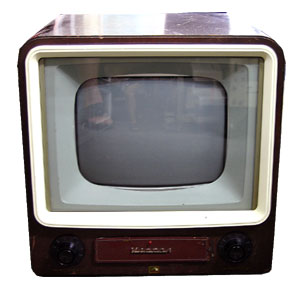 レトロテレビ / 昭和30年代にタイムスリップ。でも中身は新品！ Retro