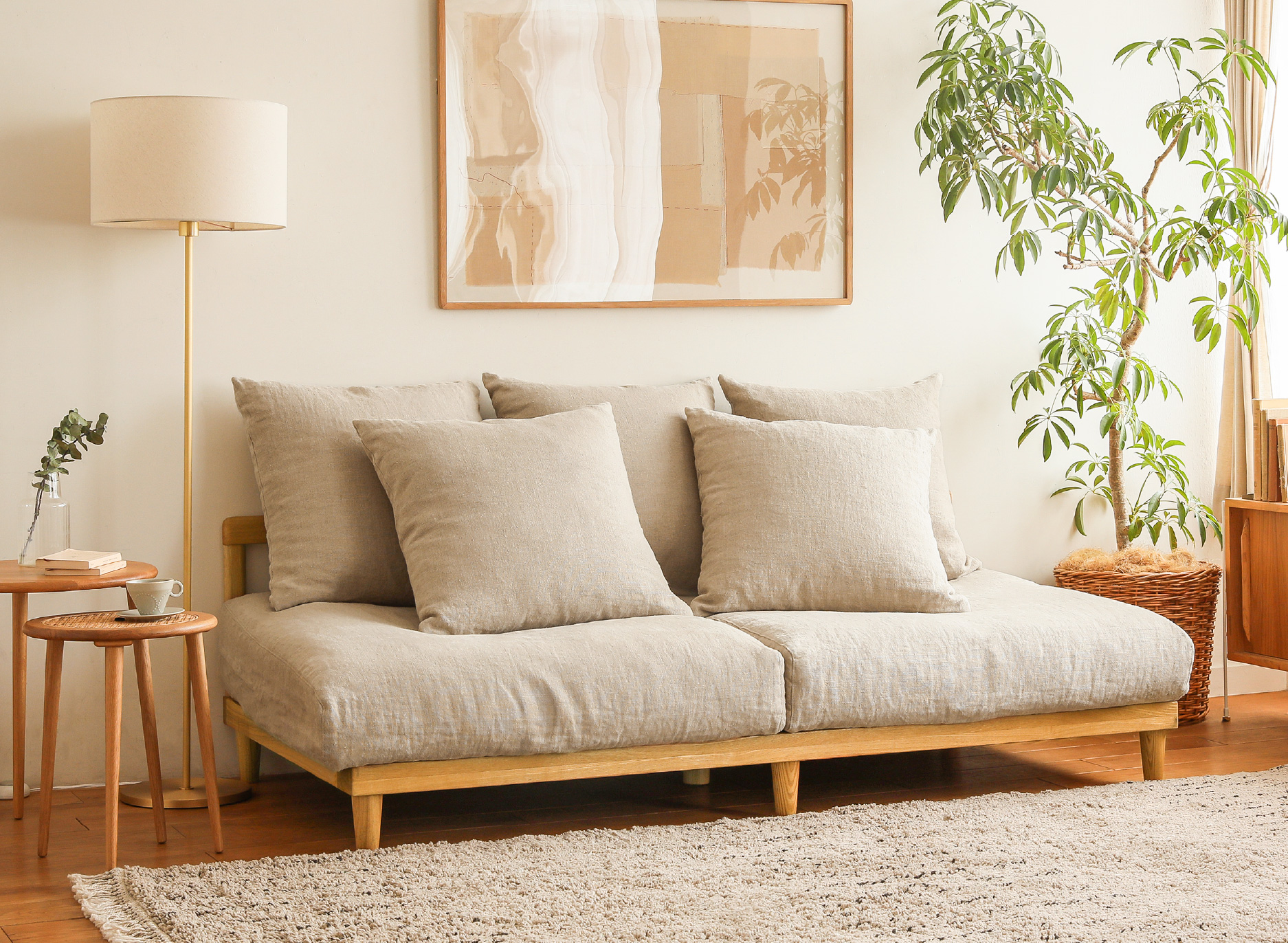 My favorite AGRA sofa｜家具・インテリア通販 Re:CENO（リセノ）