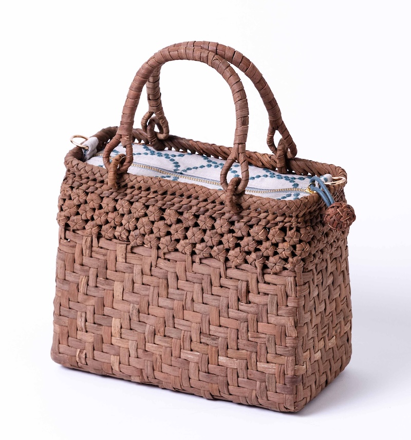 長野県大町市の山葡萄籠工房｜天然山葡萄籠の本格専門店