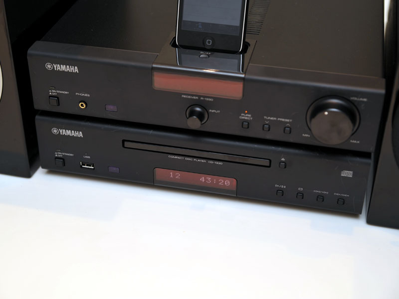 ヤマハ、iPod用Dockを標準搭載した実売13万円のコンポ