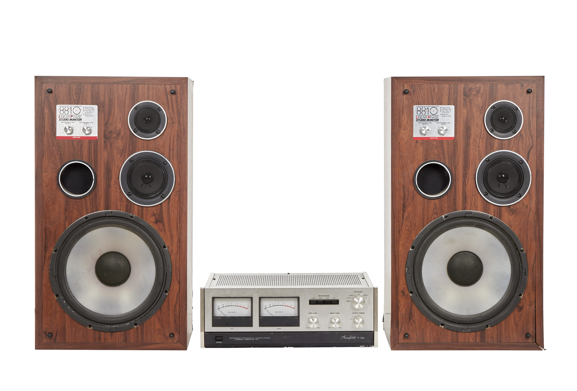 FRANK ZAPPA | KENSONIC ACCUPHASE P-300 AMPLIFIER AND 8810 LINEAR