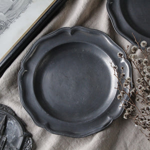 2枚あり！人気の花リムエタンプレート（直径22.5cm） フランス