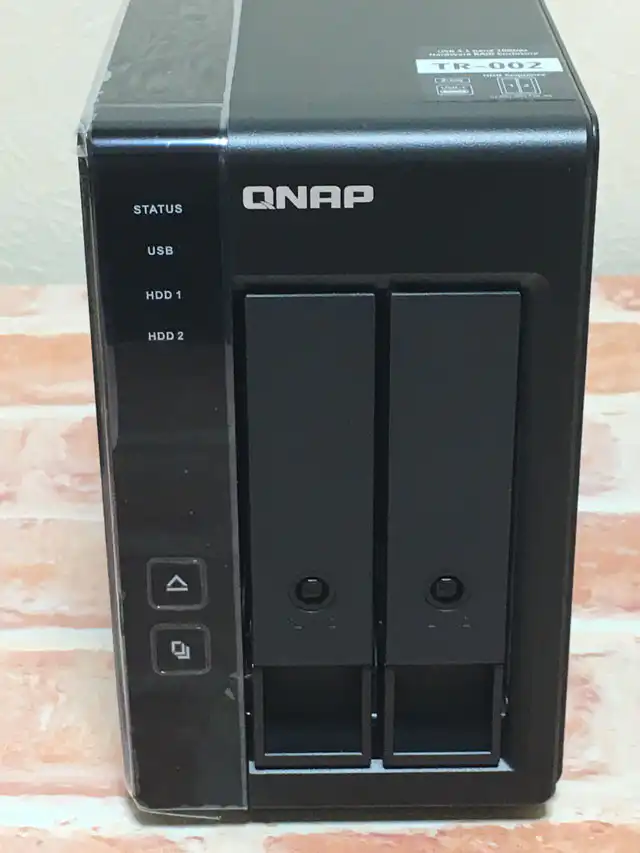 QNAP TR-002 USB 3.1 Gen2 10Gbps仕様のエンクロージャーを試してみる