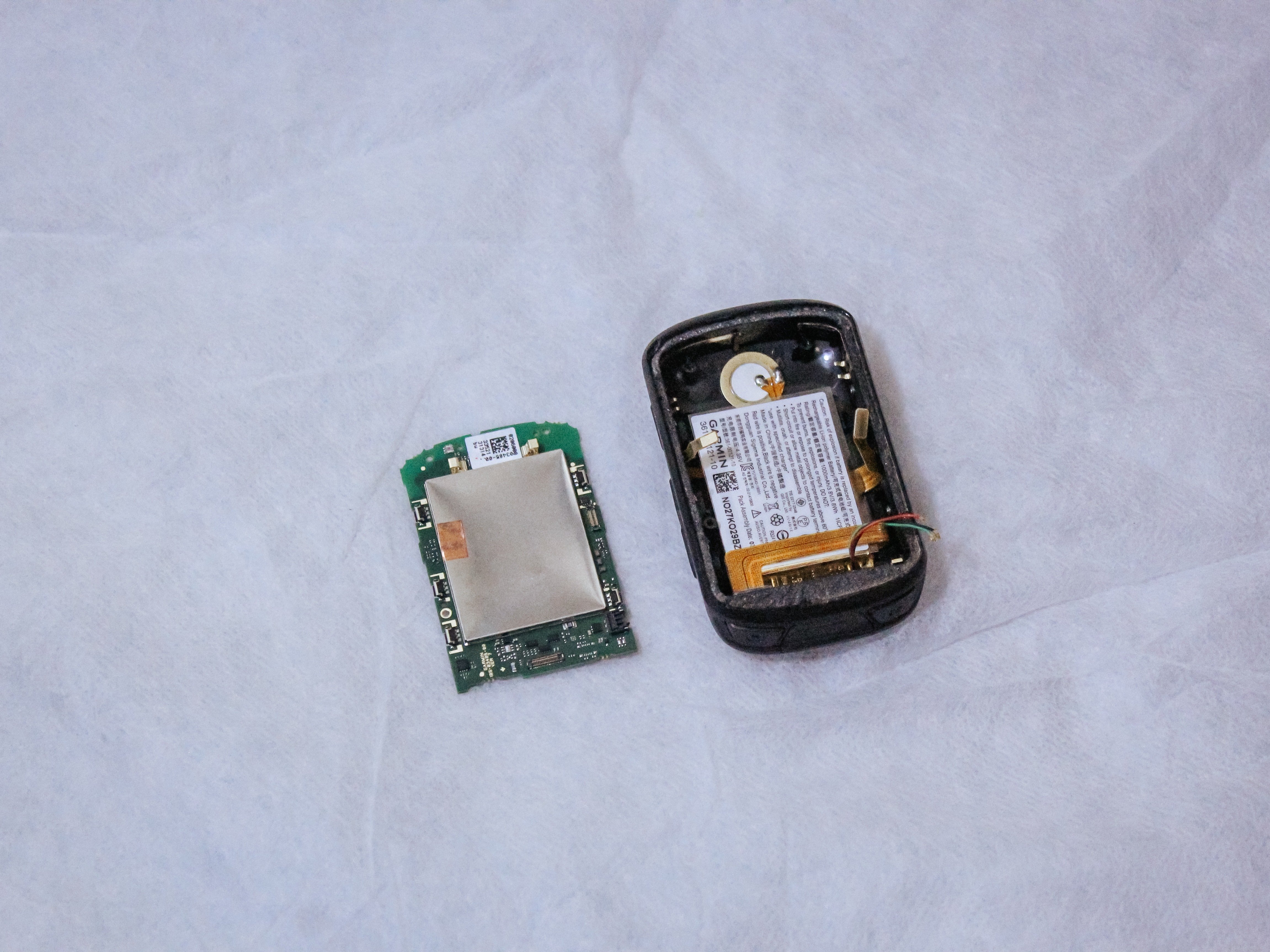 Garmin Edge 530 Back Cover Replacement - iFixit Repair Guide