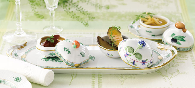 ヴィクトリア・ブーケ・シンプル] タマゴボックス ヨコ バナナ