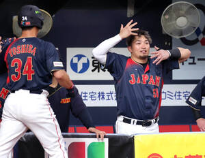 阪神】森下翔太が“ブラックダイナマイトユニ”着用「ちょっとレトロ