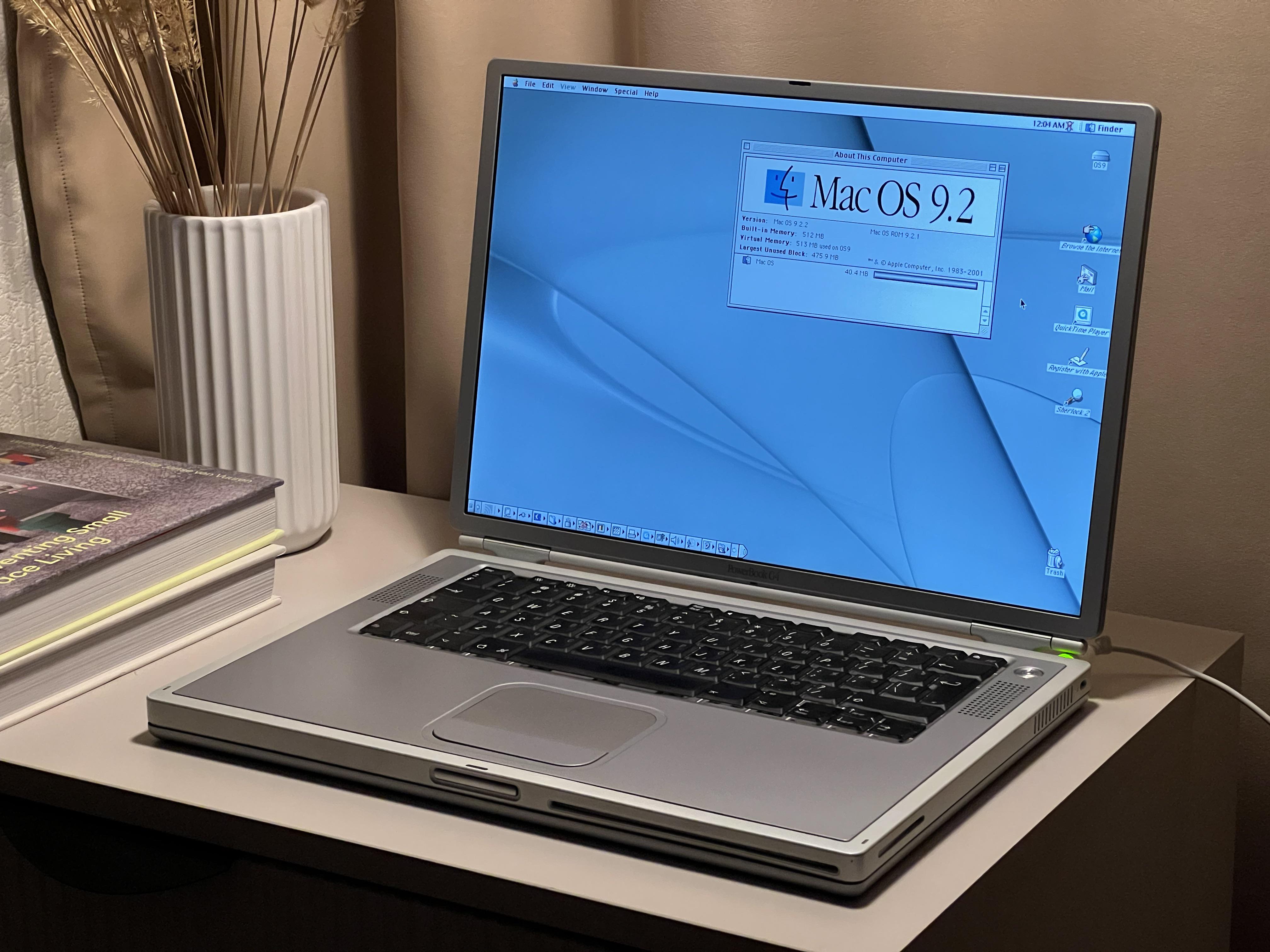 PowerBook g4 Titanium, first model with 400mhz. These sexy thin