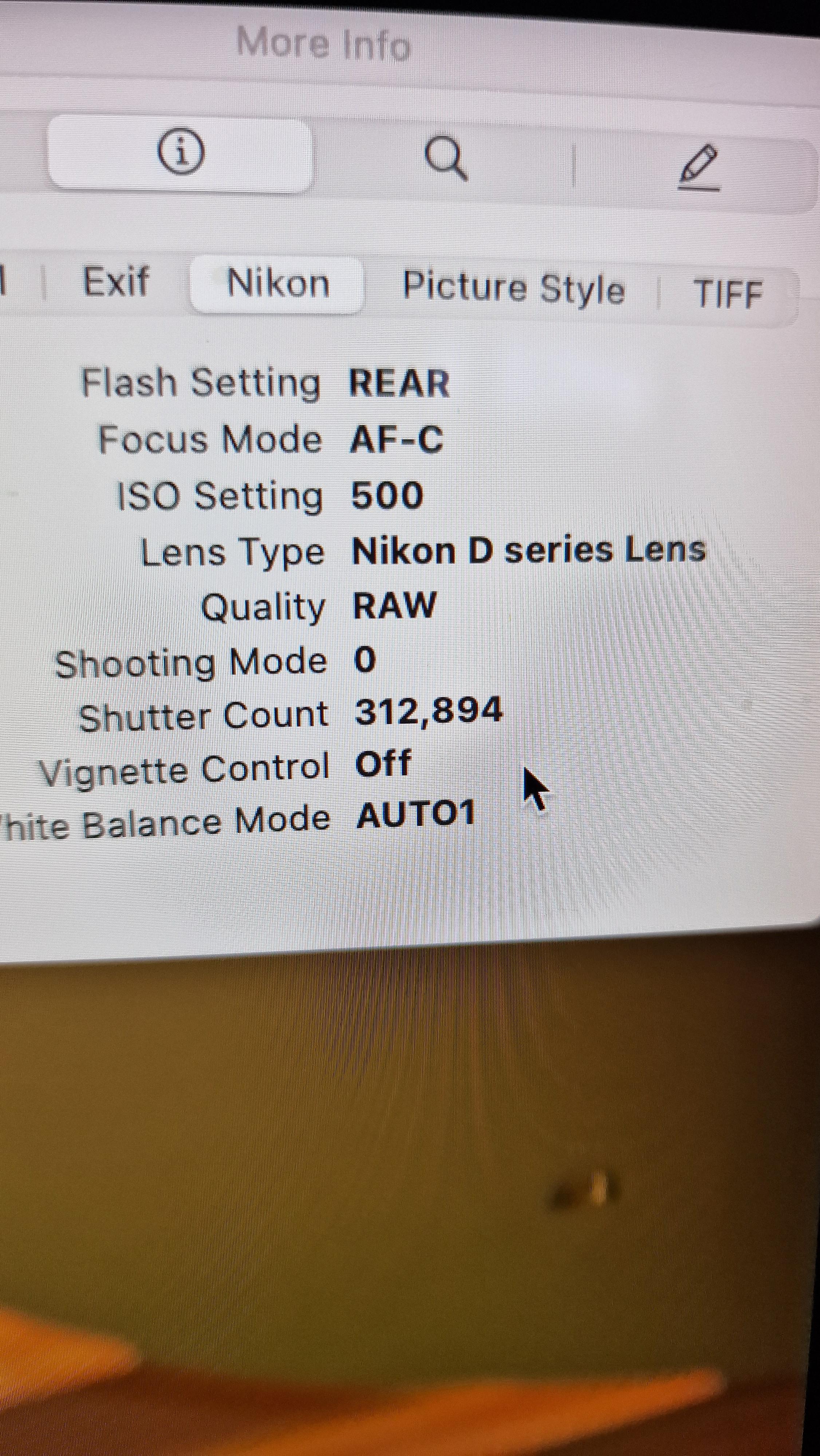 お前らのカメラで一番多いシャッター回数ってどれくらい？ : r/Nikon