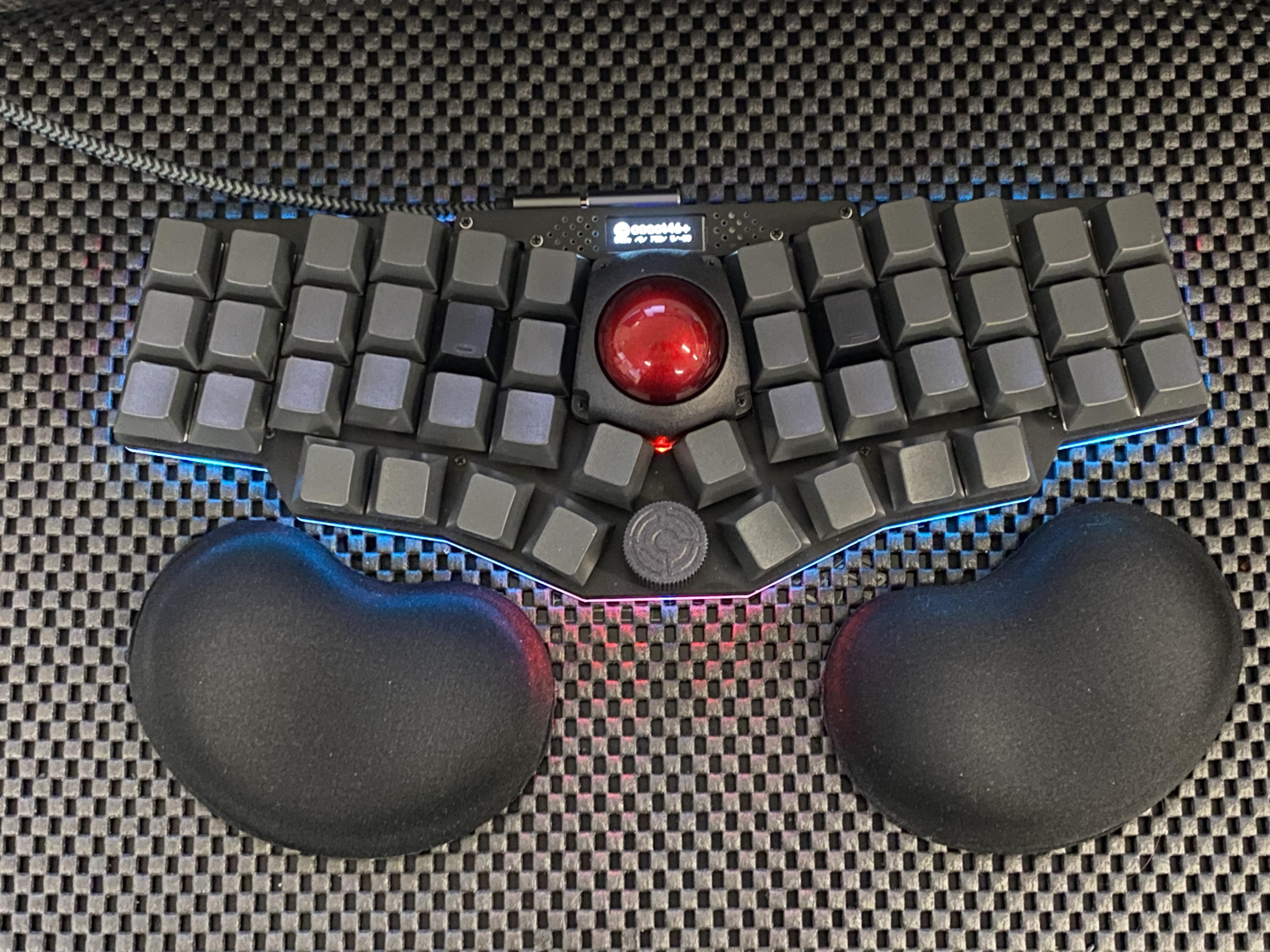 Cocot46 plus を作ったよ : r/ErgoMechKeyboards