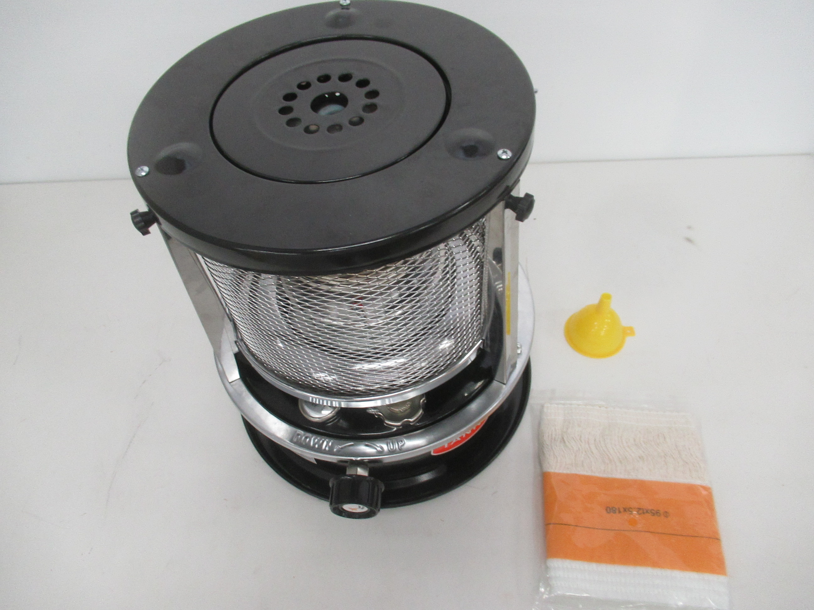 石油ストーブ DMY-002 | アウトドア用品・アウトドアグッズの中古通販