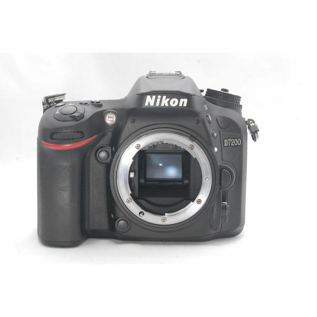 Nikon - 匿名配送✨Nikon D7200 デジタル一眼レフ レンズ付き 標準の