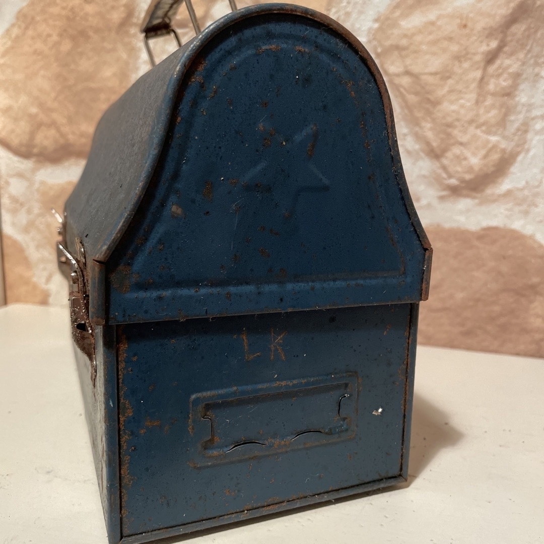 ビンテージランチボックス Blueの通販 by Treasure HUNT｜ラクマ