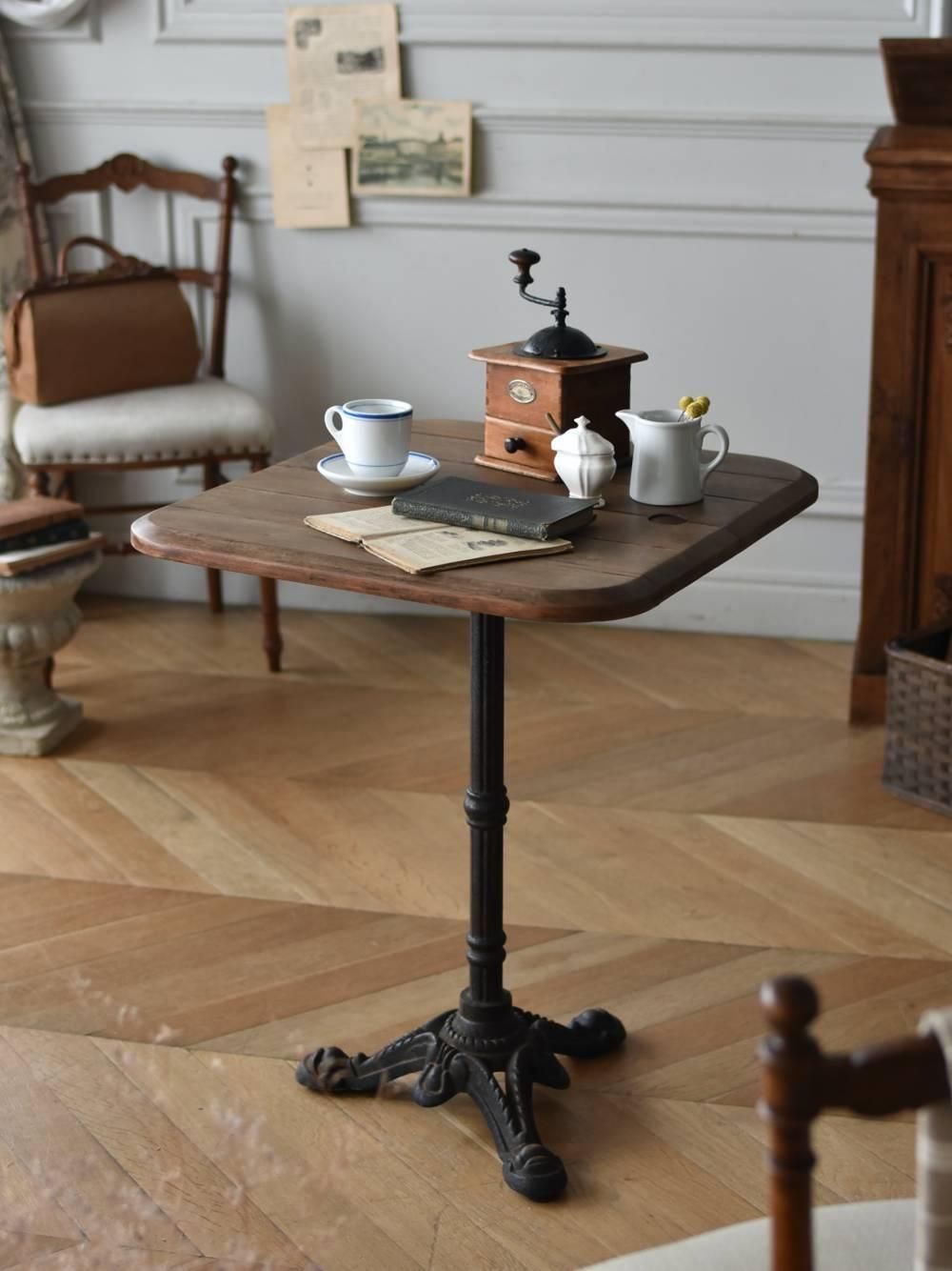 フランスアンティーク家具 アンティークビストロテーブル 鉄脚テーブル