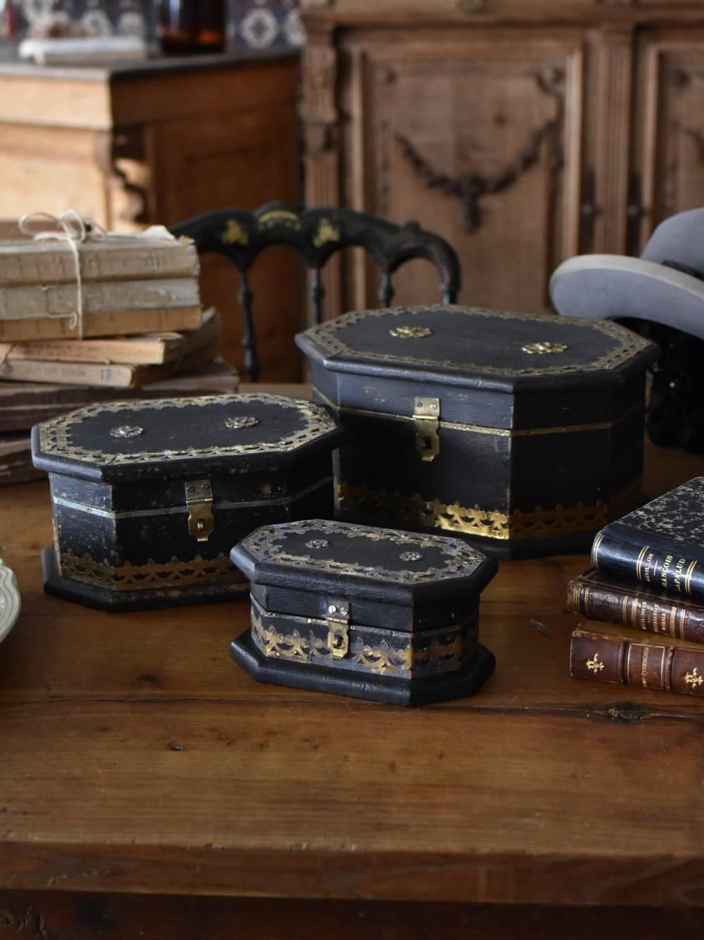 アンティークボックス.3点セット フランスアンティーク雑貨 入れ子BOX