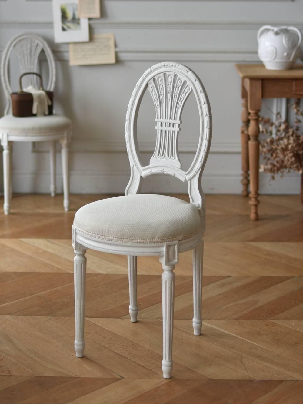 アンティークチェア.White6B フランスアンティーク家具 小椅子