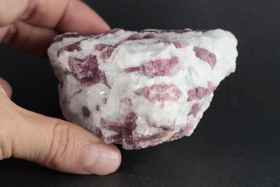 ピンクトルマリン 原石 296g｜天然石 原石 通販のキラリ石