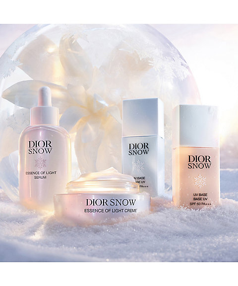 ディオール（Dior） ディオール スノー エッセンス オブ ライト