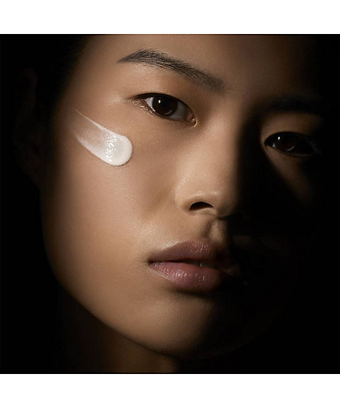 CLARINS（CLARINS） クラランスプレシャス プロテクトゥール UV 通販