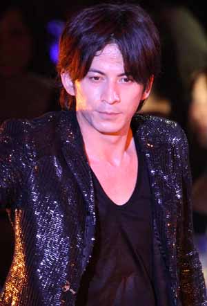 V6岡田准一がイメージキャラクターを務めるひらかたパーク、ユニーク