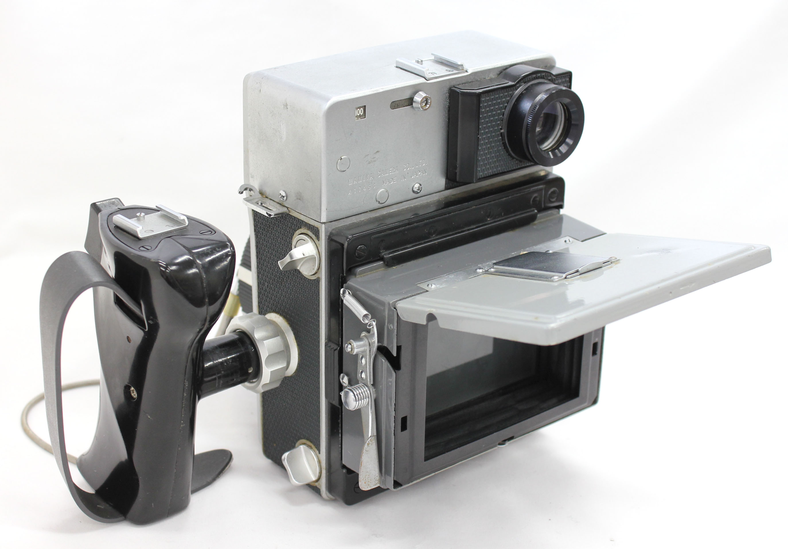 Mamiya Press Super 23 + Mamiya-Sekor 100mm F/3.5 + Focusing Screen