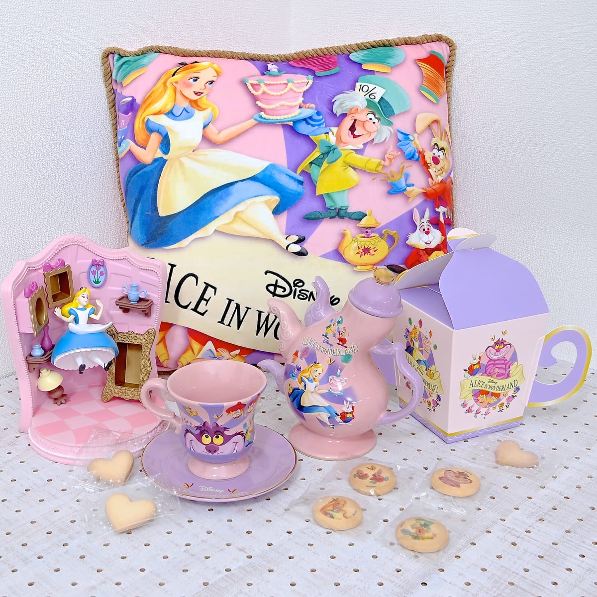 70周年アニバーサリーデザイン！ディズニーストア『ふしぎの国のアリス