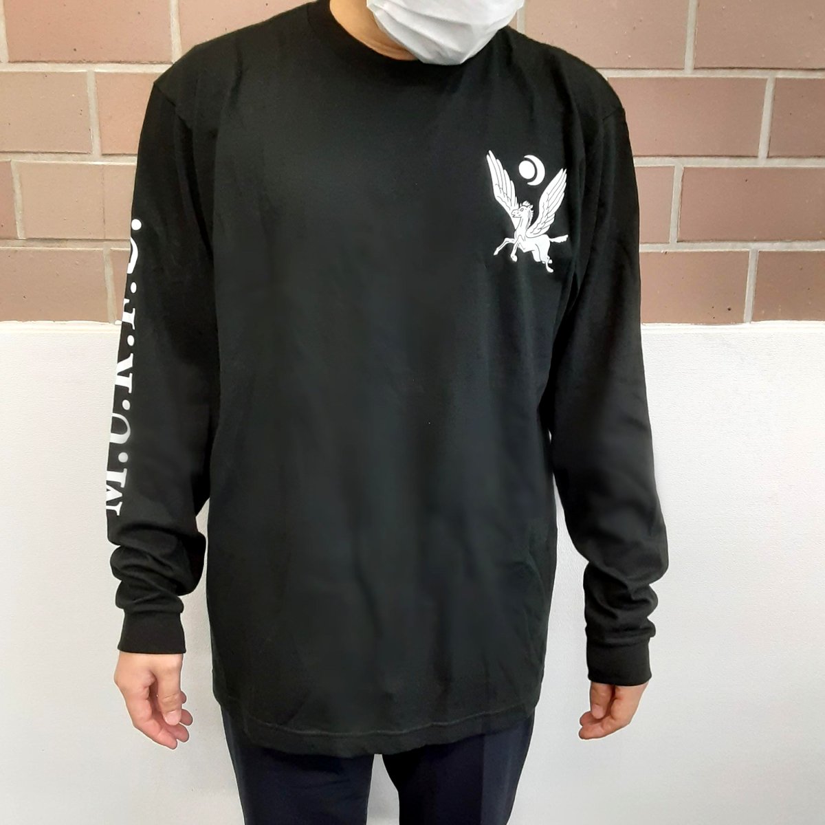 こんにちは◎ 明大グッズ担当です！ ファンの皆様のリクエストにお応え