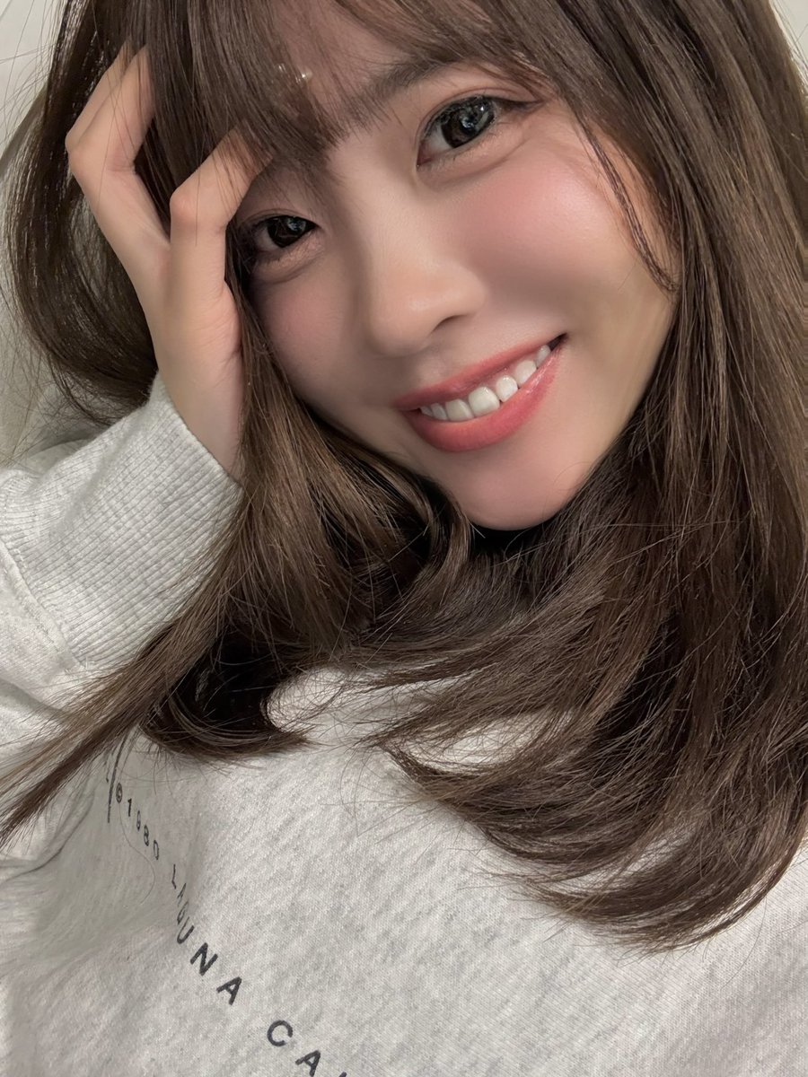 わー！🤭🤭🤭🤭 みんなは、どっちの私も知っててね☺️🫶🏻