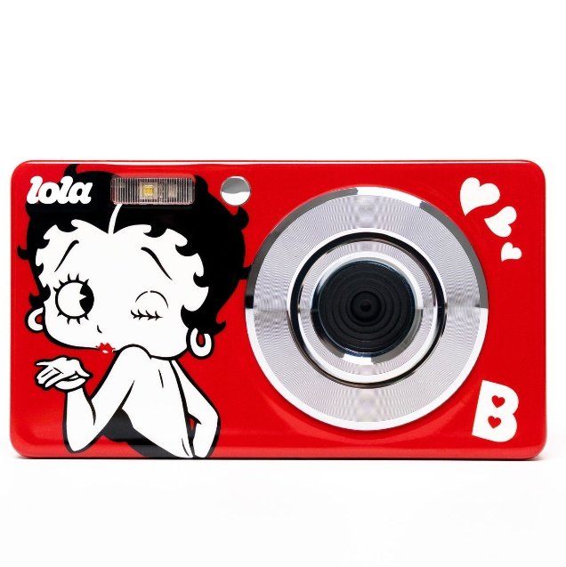 紫耀くんが持ってる カメラが可愛すぎる ベティちゃんだよね😍 #平野紫耀