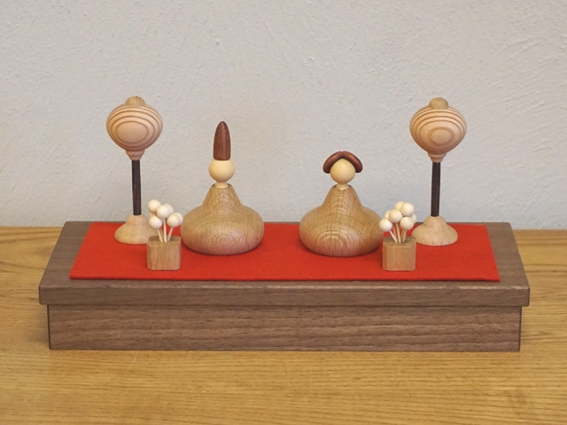 1685】三浦木地/ひな人形/ひな1段セット（小）/名前入り木札付き ペロル