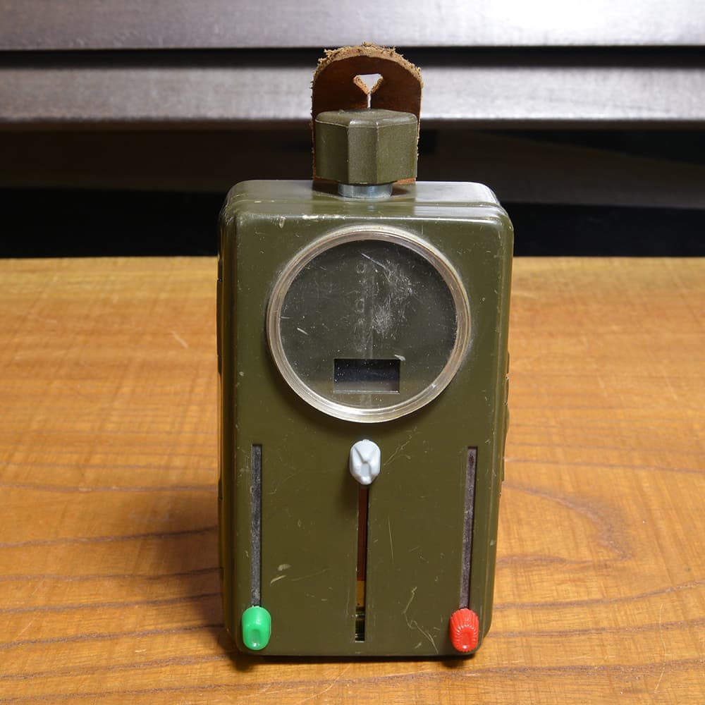 ドイツ軍放出品 シグナルライト 懐中電灯 カラーフィルター付き レンズ