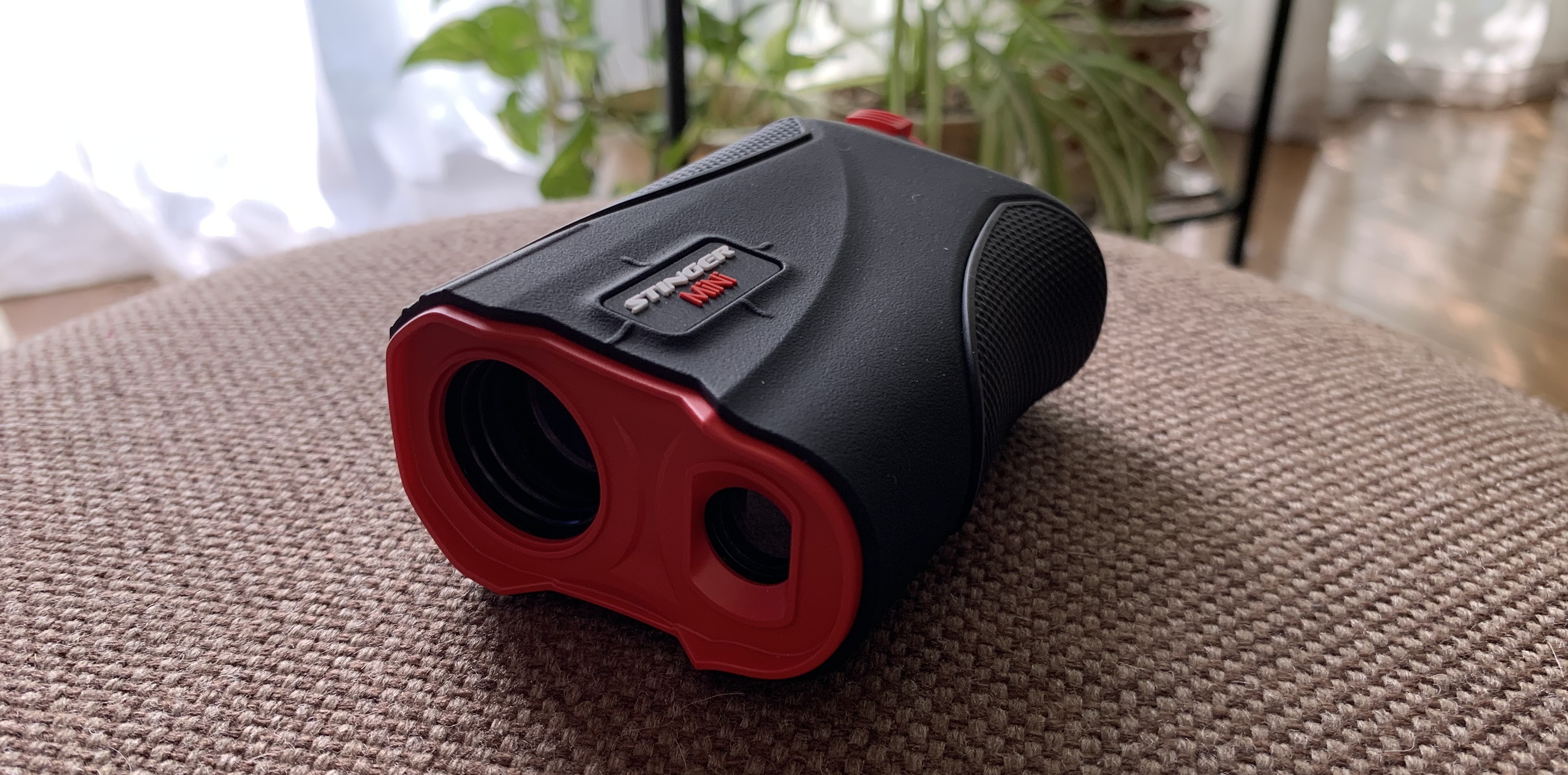 ゴルフ用レーザー距離計スティンガーミニ STINGER MiNi