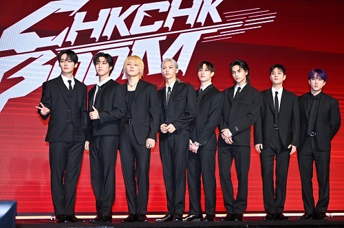 日本代表加入のトッテナム、人気K-POPグループStray Kidsと異色コラボ