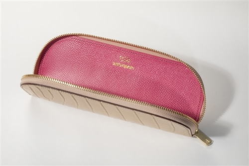 藤本さきこ クロコダイルペンケース【ベージュ×ピンク】: グッズ・文具